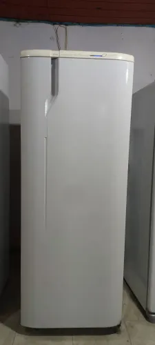 Geladeira Electrolux frost fre ( 3 meses de garantia