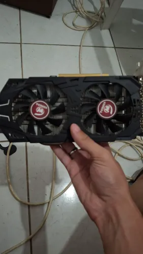 Placa de video gtx 1060 3gb com defeito(LEIA A DESCRIÇÃO