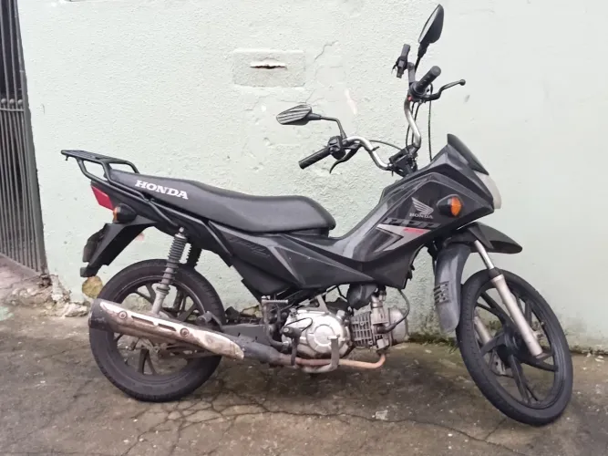 Moto usada pra trampo