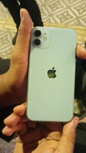 iPhone 11 Face ID on