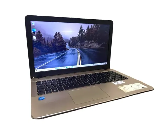 Notebook Asus Intel SSD Rápido 4GB Wi-Fi Bluetooth