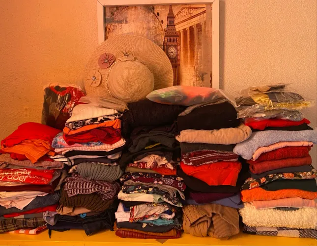 Lote de roupas para Bazar e Brechó 