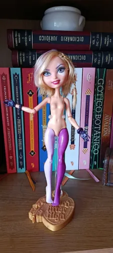 Boneca Ever After High Courtly Jester