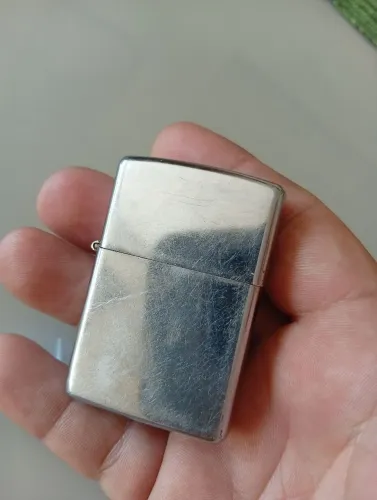 Isqueiro Prateado