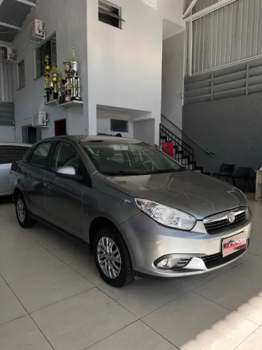 Fiat Grand Siena Attrac. 1.4 EVO F.flex 8V 2013