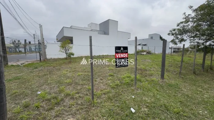 Terreno de esquina 227m², Bairro Igara - Aceita Financiamento e FGTS