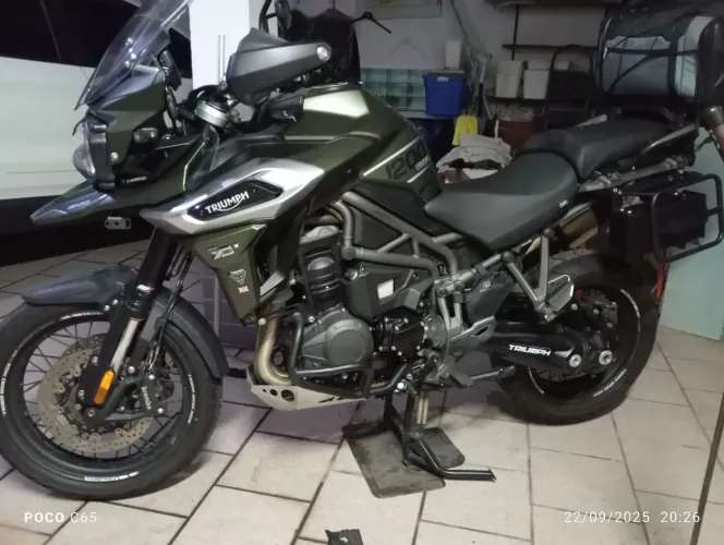 Moto de fino trato