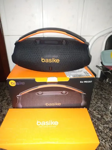 Caixa de som Basike Nova