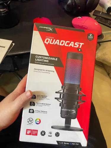 Microfone Condensador HyperX QuadCast S - RGB Personalizável