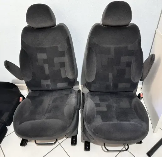 Jogo Completo de Bancos Citroën C3 Exclusive Original | Excelente Estado