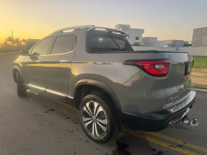 Fiat Toro Volcano 2.2 16V 4X4 TB Diesel Aut. 2025