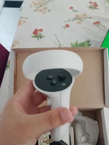 Óculos realidade virtual Meta Quest 2 semi-novo