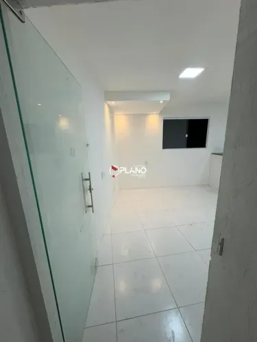 ALUGAM-SE DUAS KITNETS NA FEIRA X | R$ 650,00 E R$ 750,00 COM ÁGUA E LUZ INCLUSAS