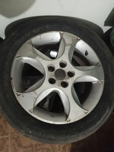 Vendo rodas original Volkswagen aro 16 furação 5x100