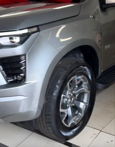 Vendo 4 Pneus 265/60 R18 Goodyear Wrangler Territory HT - Original Nova S10