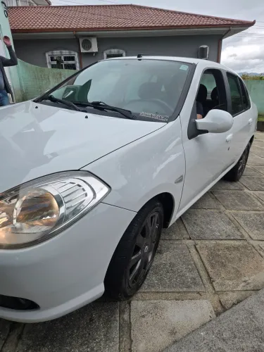 Renault Symbol Expression Hi-flex 1.6 16V 4P 2012