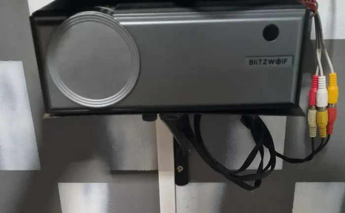 Projetor BlitzWolf BW-VP1 semi novo.