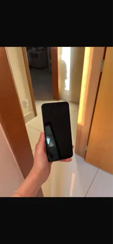 Samsung Galaxy A50 - R$ 280,00