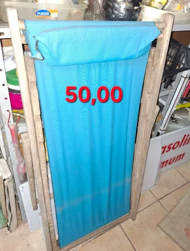 Espreguiçadeira com cabeceira