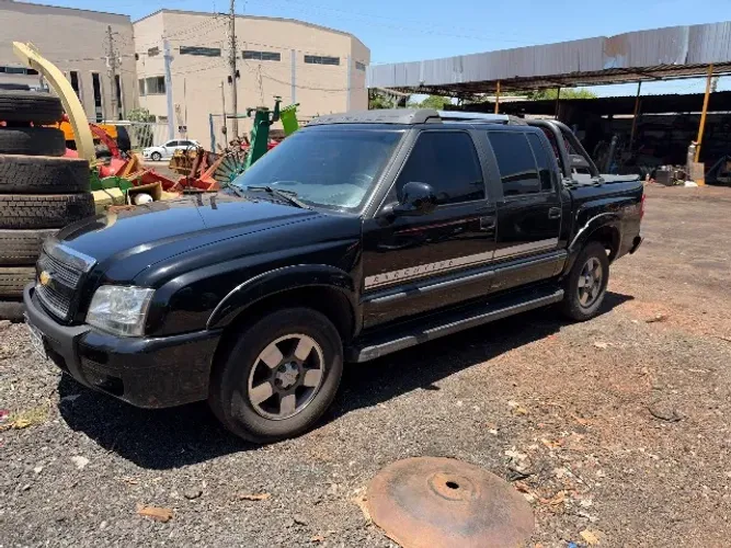 Chevrolet S10 Pick-up Exec. 2.8 4X4 CD TB Int.dies 2005