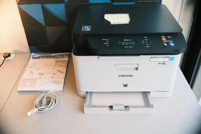 Impressora, Copiadora e Scanner Samsung Xpress SL-C460W