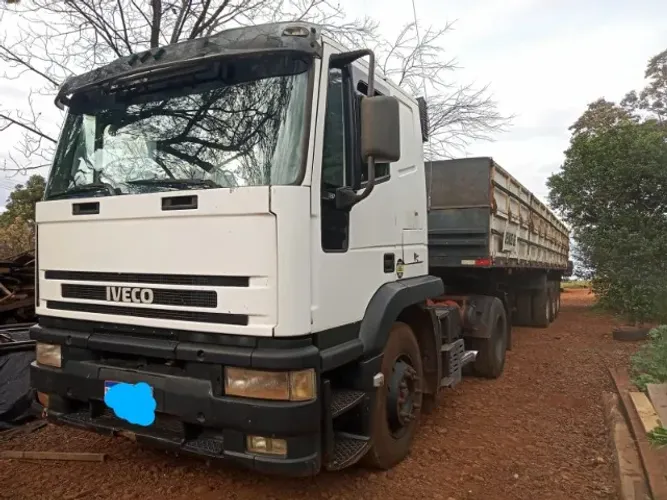 Caminhão Iveco eurotec 370 