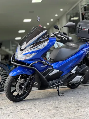 Honda Pcx 150 Dlx 2022 localizada rua barão de Jacareí 1025 Jacareí