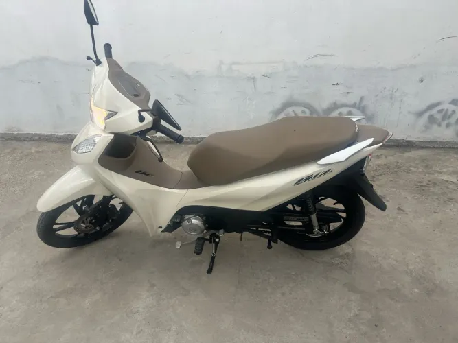 Honda Biz 125 EX/ 125 EX Flex 2026