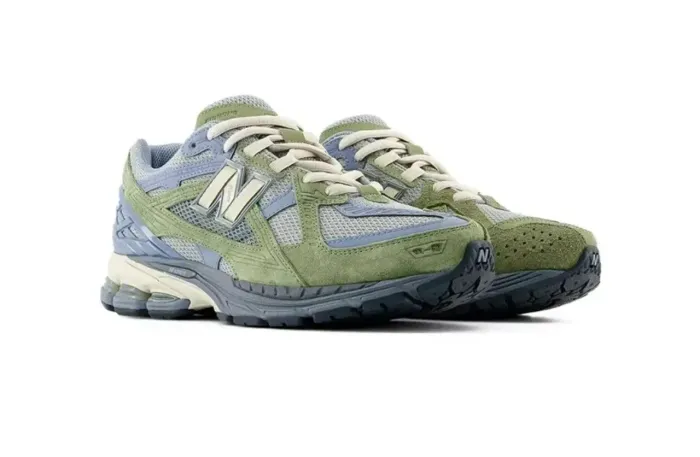 Tênis New Balance 1906 