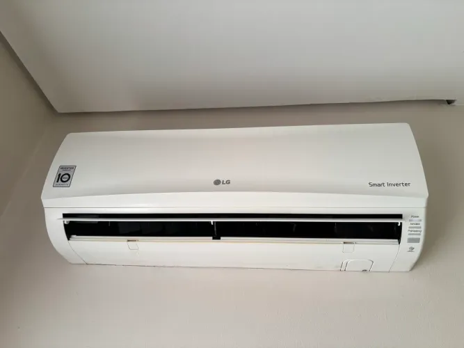 Ar condicionado Split Lg 9.000 btus