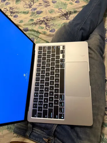 Vendo MacBook Air Apple M4 16G Tela 13? Semi Novo