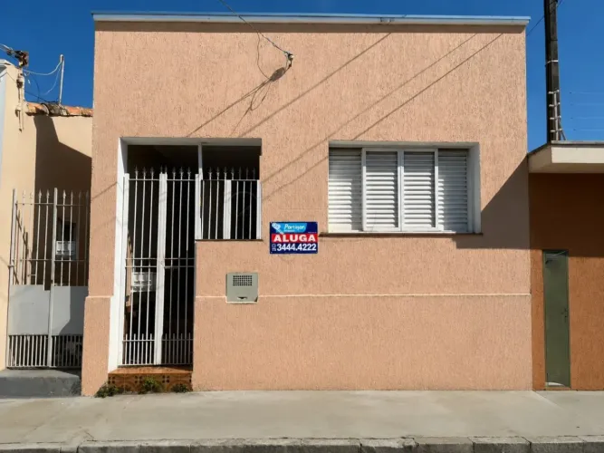 Casa Residencial/Comercial com 02 Quartos localizado na Vila Paulista - Limeira/SP