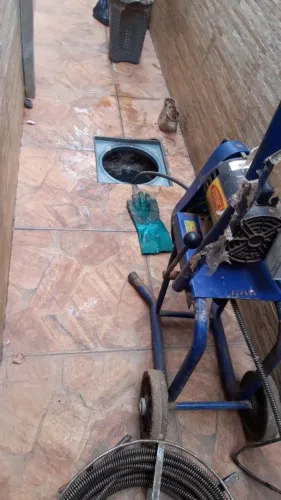 Desentupidora de pia, ralo, vaso, caixa de gordura, esgoto
