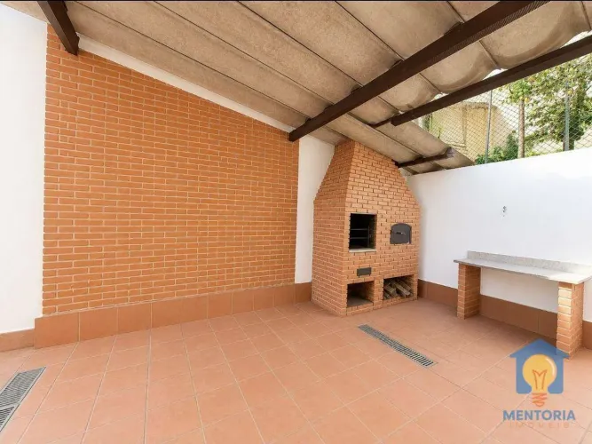 Casa com 3 dormitórios para alugar, 182 m² por R$ 5.000/mês - Jardim Rebelato - Cotia/SP