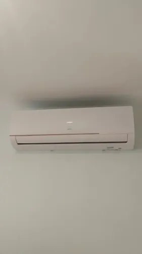 04 UNIDADES Split HW Inverter Midea AI AirVolution 18.000 BTUs R-32 Só Frio 220V