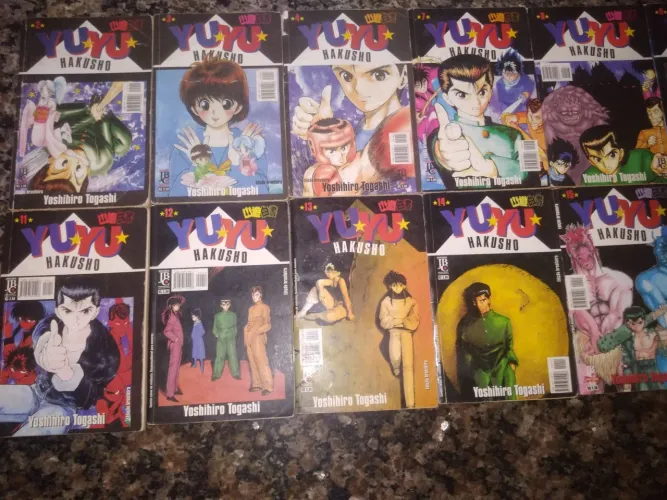 Coleção variada de 13 mangás de Yu Yu Hakusho(Aceito ofertas e Negociar um valor melhor)