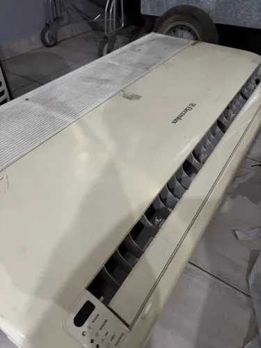 AR CONDICIONADO SPLIT PISO TETO ELECTROLUX 36000 BTUS FRIO 220V