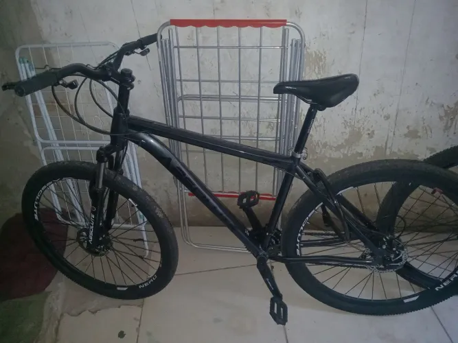 Bike absolute Nero 5 versão
