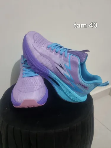 Tênis Esportivo com Placa de Carbono
