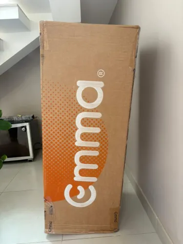 Colchão king EMMA comprimento 203x193 largura , lacrado, nunca usado