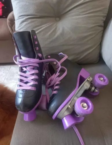 Patins Quad Preto e Roxo