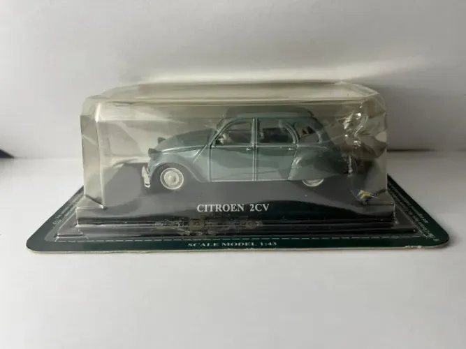 Miniatura Citroen 2CV 1:43 Auto Collection - Lacrada