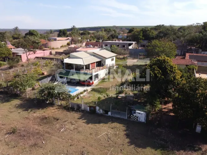 Casa Padrão em Brotas