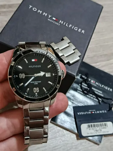 Relógio Tommy Hilfiger Original em excelente estado