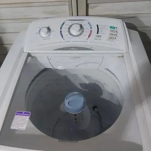 Maquina de lavar eletrolux 12 kilos