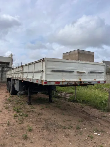 Vendo ou troco carreta carga seca 12,40 2004 Noma