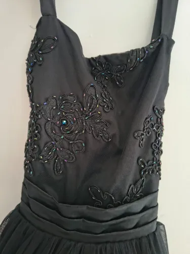 Vestido de festas / bailes / formaturas / aniversários / criança 5 a 10 anos /