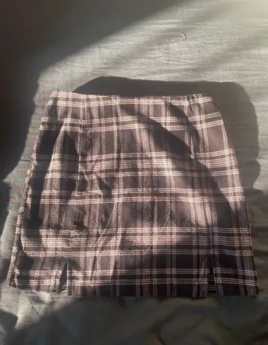 Saia xadrez feminina