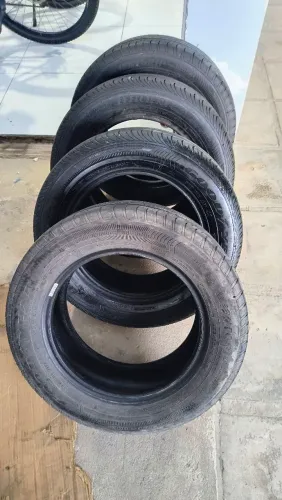 Pneus 205/60/15