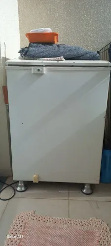 vendo freezer 127 wts funcionando todos os estágios parcelo no cartão 